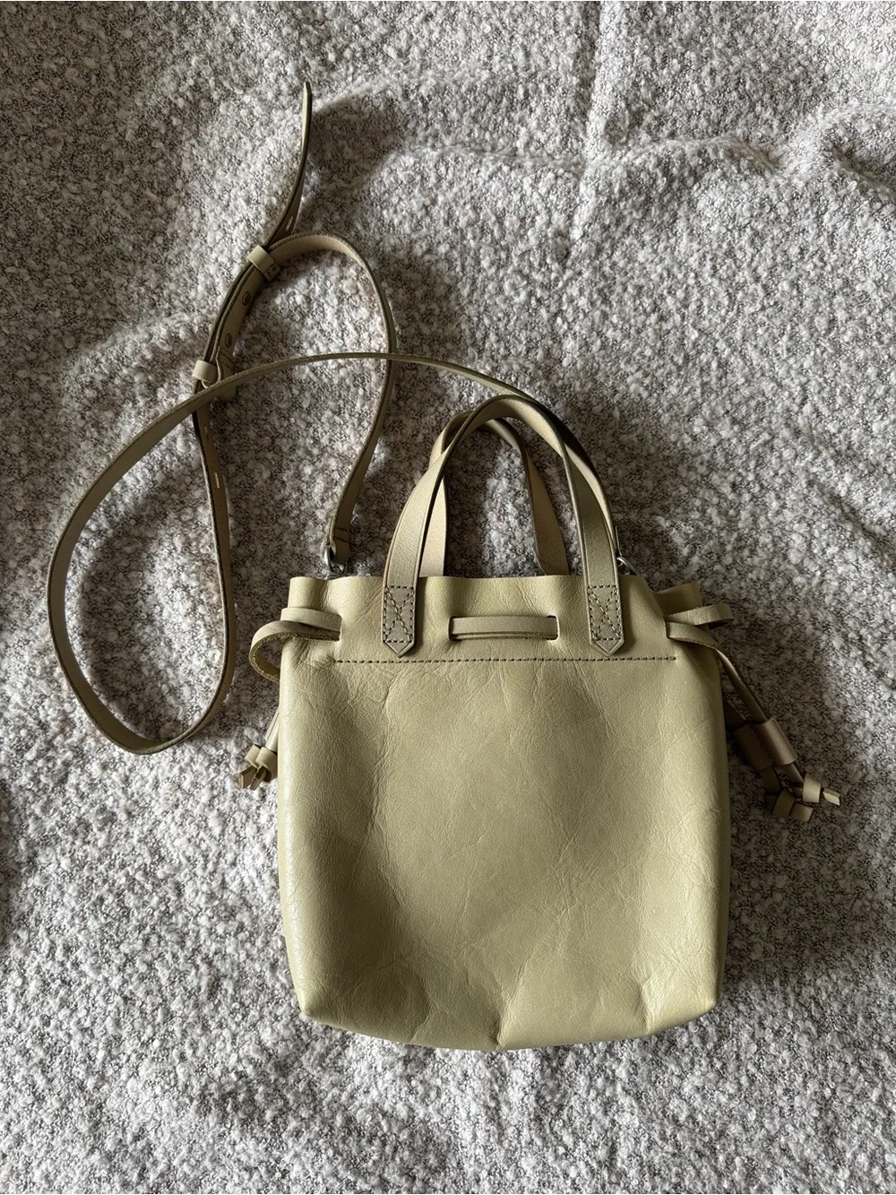 Madewell Transport Bucket Bag in Vintage Parchment Leather | NWOT